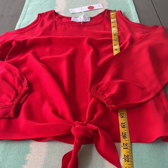 Amanda Uprichard Red,‎ Slik Cold Shoulder Long Sleeve Kellen Top NWT - Picture 6 of 6